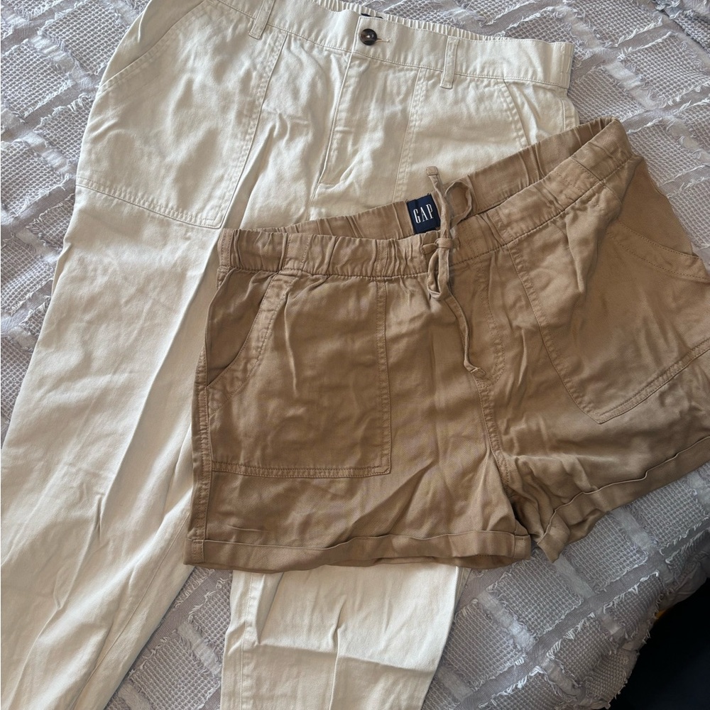 GAP Beige and Tan Shorts and Pants bundle - Large